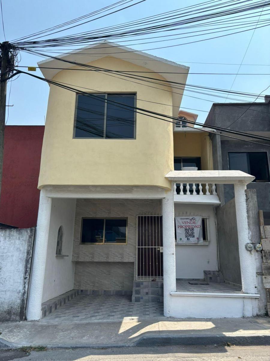 Foto Casa en Venta en Los Tulipanes, Orizaba, Veracruz - $ 2.290.000 - CAV355963 - BienesOnLine