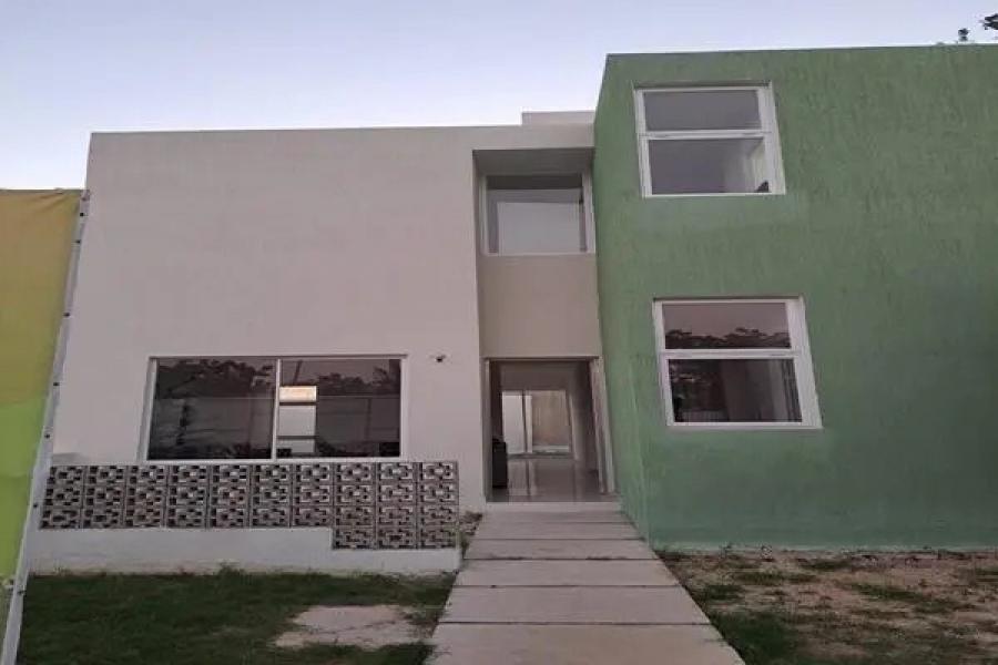 Foto Casa en Venta en VILLAS DEL SUR, Mérida, Yucatan - $ 1.045.000 - CAV355044 - BienesOnLine