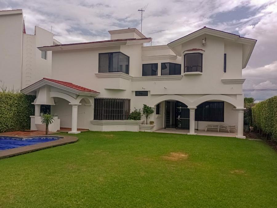 Foto Casa en Venta en Lomas de Cocoyoc, Atlatlahucan, Morelos - $ 5.100.000 - CAV356107 - BienesOnLine