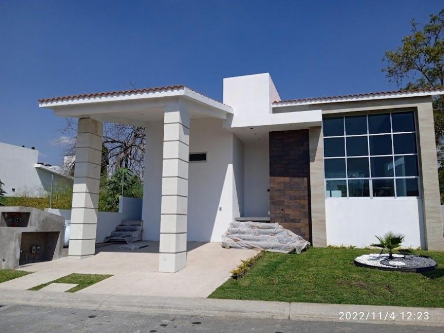 Foto Casa en Venta en LOMAS DE COCOYOC, Atlatlahucan, Morelos - $ 5.700.000 - CAV343577 - BienesOnLine