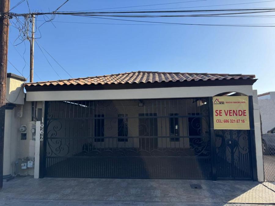 Casa en Venta Valle Dorado , Mexicali, BC.