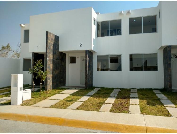 Foto Casa en Venta en LOMA DE LA CRUZ, Estado de México, Mexico - $ 1.150.000 - CAV233286 - BienesOnLine