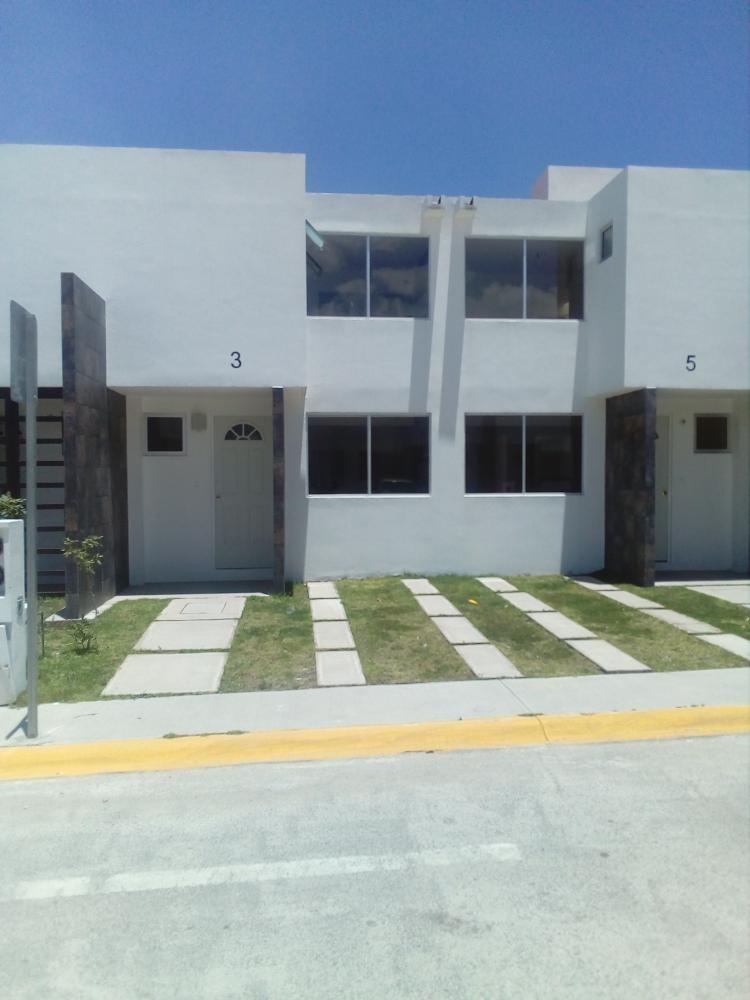 CASA NUEVA A UN COSTADO EL LAGO RESIDENCIAL 