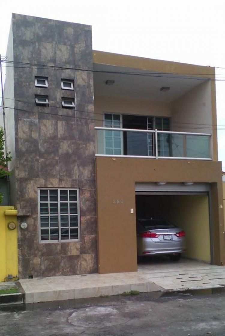 Casa en Venta en Infonavit Los Volcanes, Veracruz, Veracruz - $  -  CAV222176 - BienesOnLine