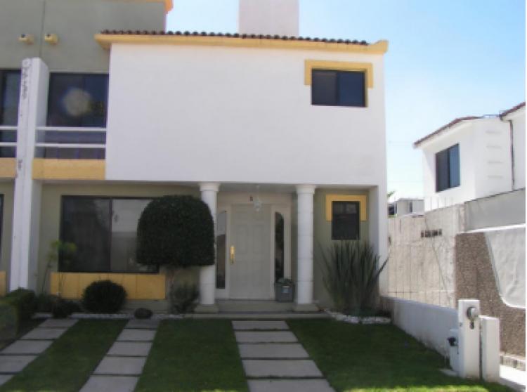 Foto Casa en Venta en Juriquilla, Santiago de Querétaro, Queretaro Arteaga - $ 1.550.000 - CAV177504 - BienesOnLine