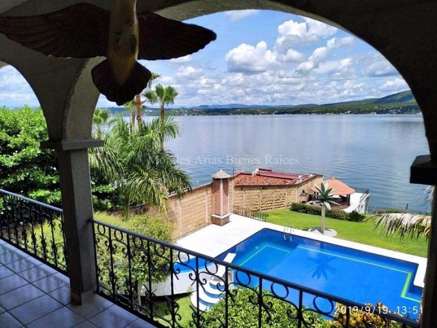 Casa en Venta en Lago de Tequesquitengo Jojutla, Morelos