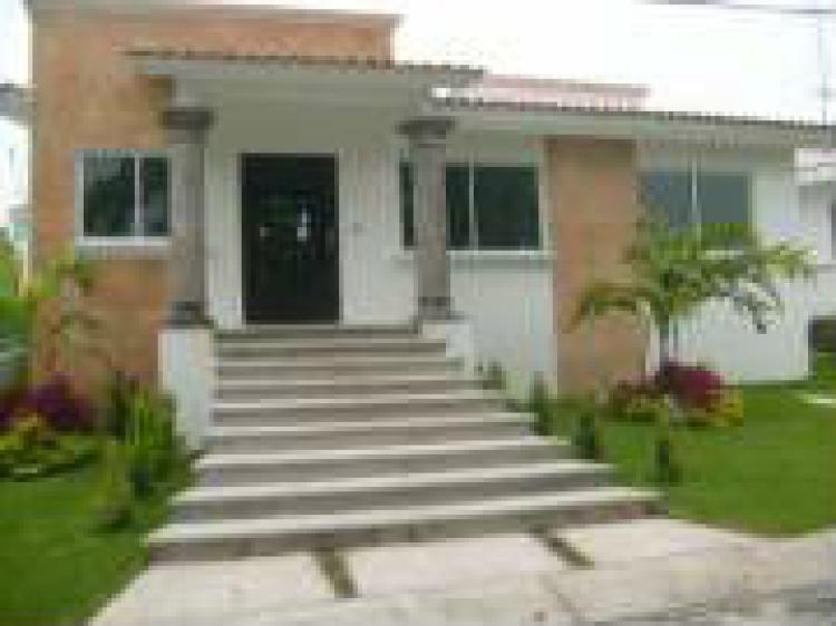 Foto Casa en Venta en Lomas de Cocoyoc., Atlatlahucan, Morelos - $ 2.200.000 - CAV47258 - BienesOnLine