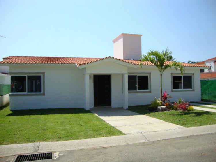 Foto Casa en Venta en Lomas de Cocoyoc., Atlatlahucan, Morelos - $ 2.450.000 - CAV47264 - BienesOnLine