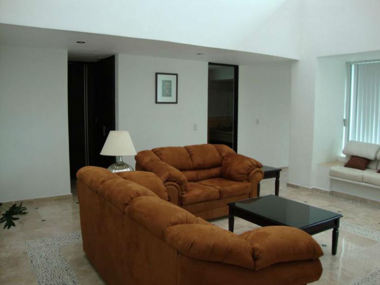 Foto Casa en Venta en Lomas de Cocoyoc, Atlatlahucan, Morelos - $ 4.200.000 - CAV48037 - BienesOnLine