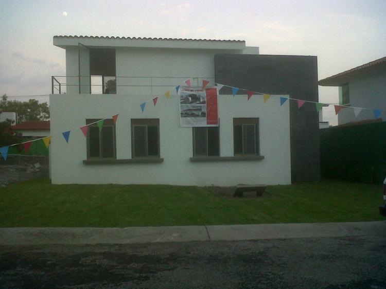 Vendo casa Nueva en Club de Golf Lomas de Cocoyoc