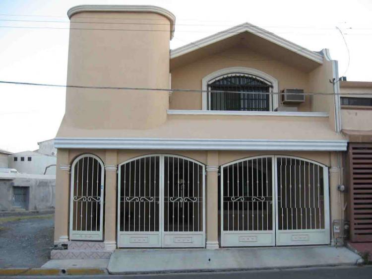 Casa en Venta en COLONIA ESPAÑA, MONTERREY NUEVO LEÓN, Monterrey, Nuevo Leon  - $  - CAV79568 - BienesOnLine