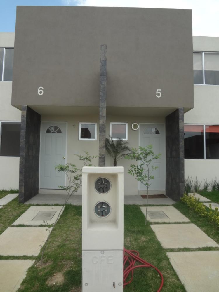 CASAS RESIDENCIALES FRENTE ACAMPO DE GOLF EN VENTA