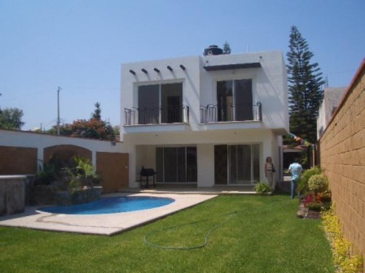 Foto Casa en Venta en Las Fincas, Cuernavaca, Morelos - $ 3.300.000 - CAV31783 - BienesOnLine