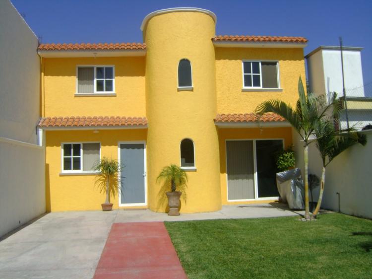 Foto Casa en Venta en Jiutepec, Morelos - $ 1.365.000 - CAV23684 - BienesOnLine
