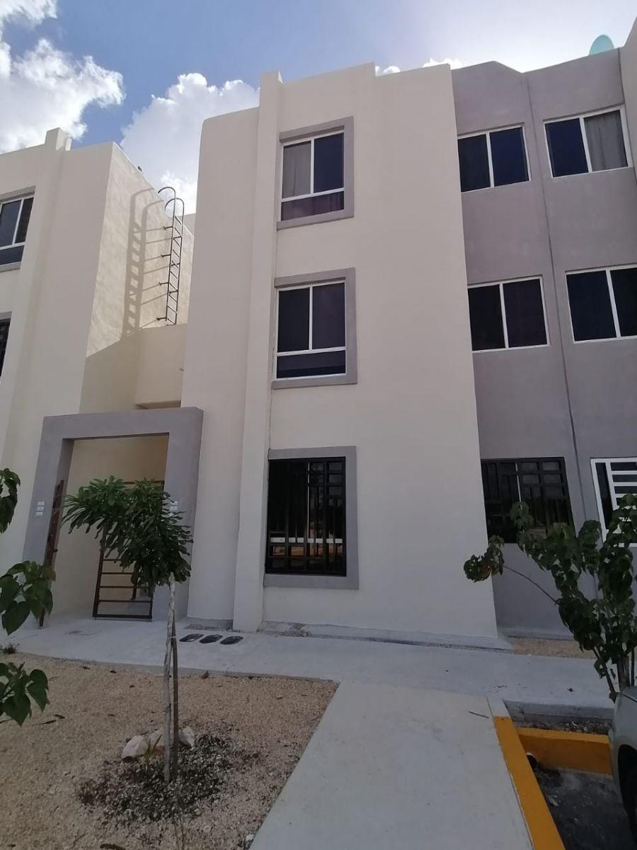 EN VENTA DEPARTAMENTO EN PLANTA BAJA  EN ALDEA TULUM