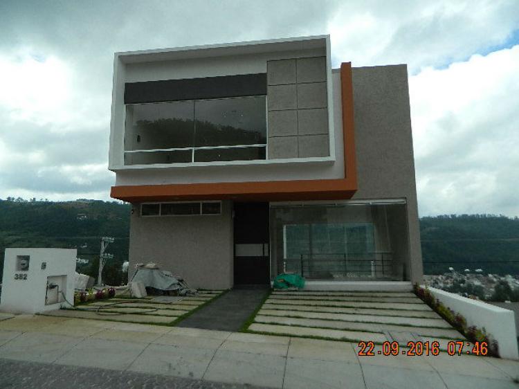 Foto Casa en Venta en FRACC.PUERTAS TRES MARIAS, Morelia, Michoacan de Ocampo - $ 3.590.000 - CAV186008 - BienesOnLine