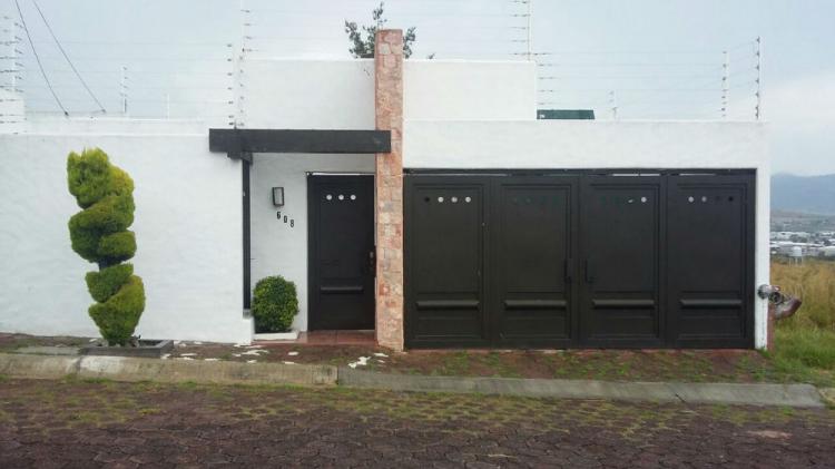 Foto Casa en Venta en Fraccionamiento Jardín Morelia, Morelia, Michoacan de Ocampo - $ 1.500.000 - CAV189684 - BienesOnLine