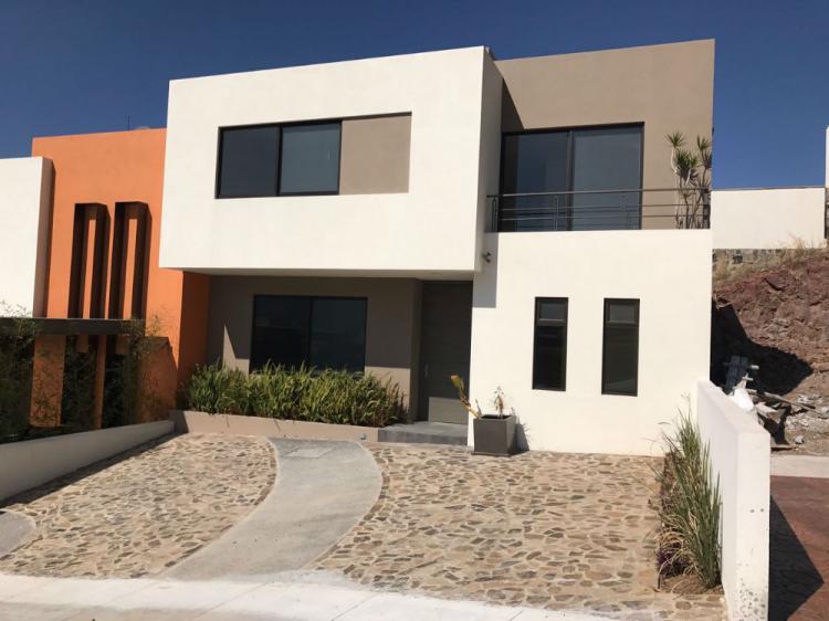 Foto Casa en Venta en Puerta Tres Marías, Morelia, Michoacan de Ocampo - $ 3.300.000 - CAV195390 - BienesOnLine