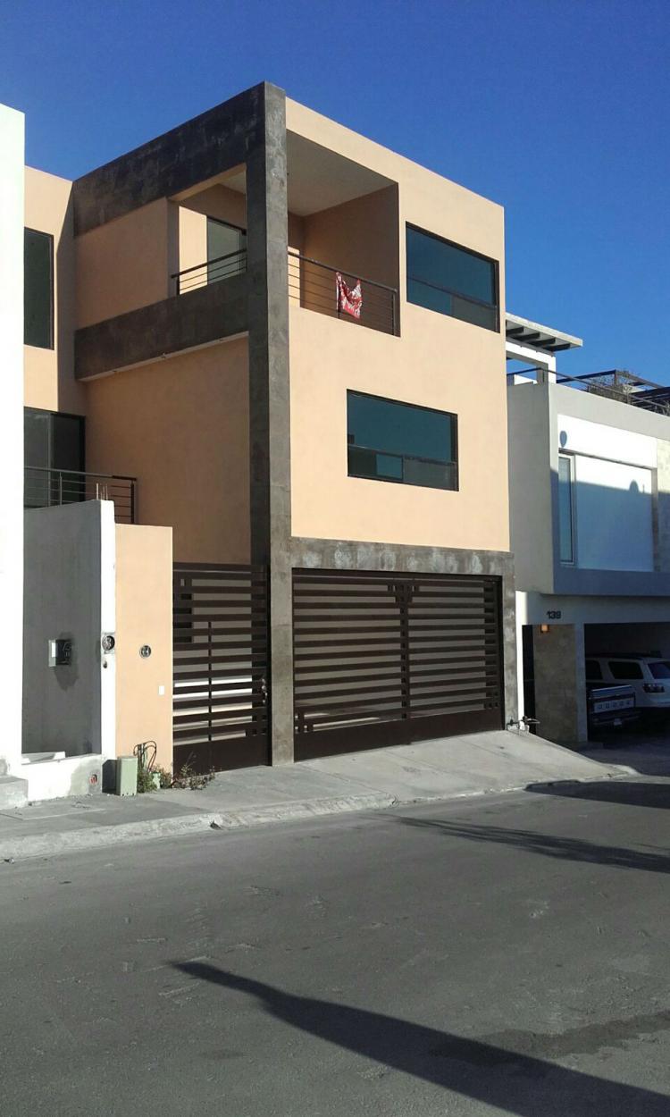 Casa en Venta en CUMBRES ELITE PRIVADAS UNO, Monterrey, Nuevo Leon - $   - CAV151346 - BienesOnLine