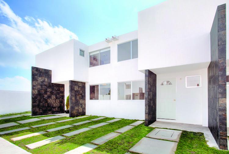 EXELENTE CASA EN LAGO RESIDENCIAL