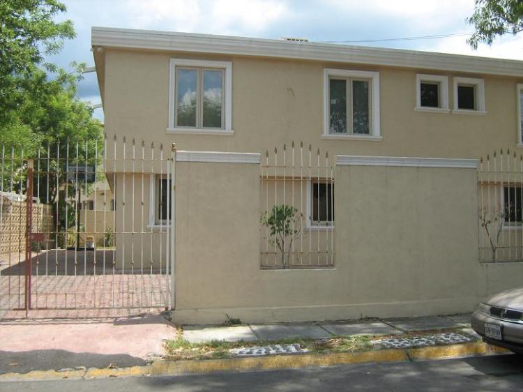 Casa en Renta en contry, Monterrey, Nuevo Leon - $  - CAR24644 -  BienesOnLine