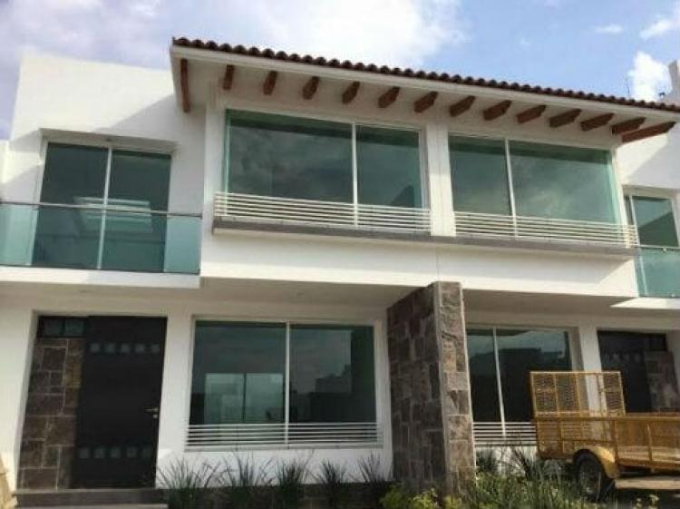 Foto Casa en Venta en Los Mirasoles, Morelia, Michoacan de Ocampo - $ 1.690.000 - CAV191753 - BienesOnLine