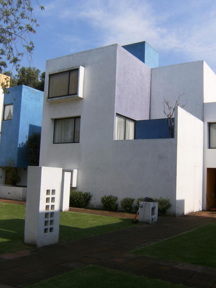 HERMOSA CASA TIPO BARRAGAN EN VENTA