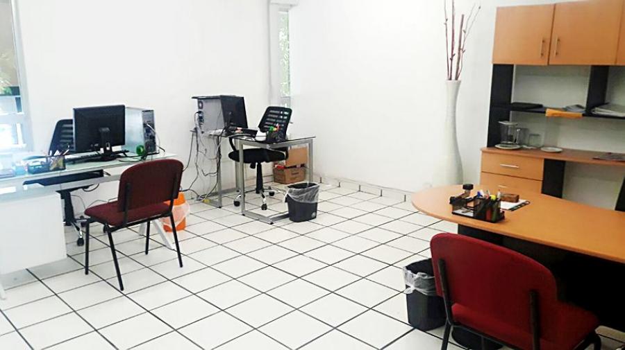 Foto Oficina en Renta en ARCOS VALLARTA, GUADALAJARA, Jalisco - $ 20.000 - OFR284443 - BienesOnLine