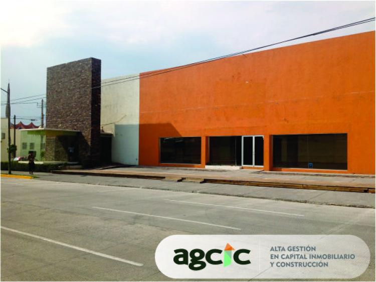 Local Comercial 1,300 m2, Excelente Ubicación y Acreditado