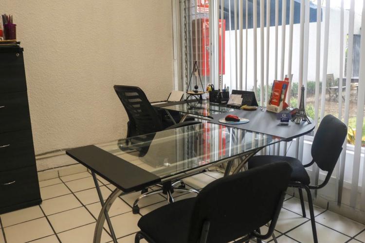 Foto Oficina en Renta en ARCOS VALLARTA, Guadalajara, Jalisco - $ 6.920 - OFR240134 - BienesOnLine