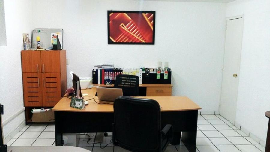 Foto Oficina en Renta en ARCOS VALLARTA, GUADALAJARA, Jalisco - $ 4.000 - OFR300304 - BienesOnLine