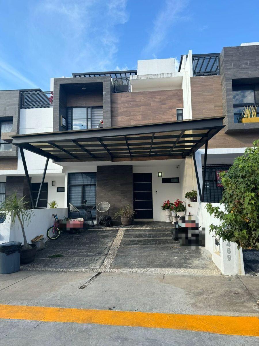 Foto Casa en Venta en Fracc. Lartesi, Morelia, Michoacan de Ocampo - $ 4.000.000 - CAV356002 - BienesOnLine