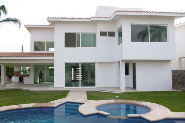 Foto Casa en Venta en Lomas de Cocoyoc, Atlatlahucan, Morelos - $ 5.870.000 - CAV112019 - BienesOnLine