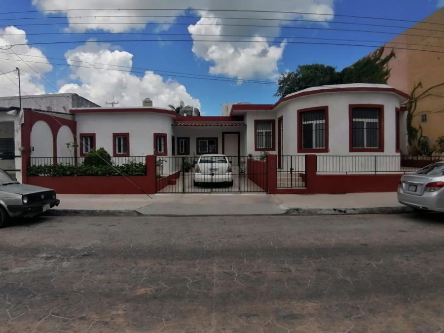 Preciosa casa en Venta en puerto progreso a 30 mts del malecón 