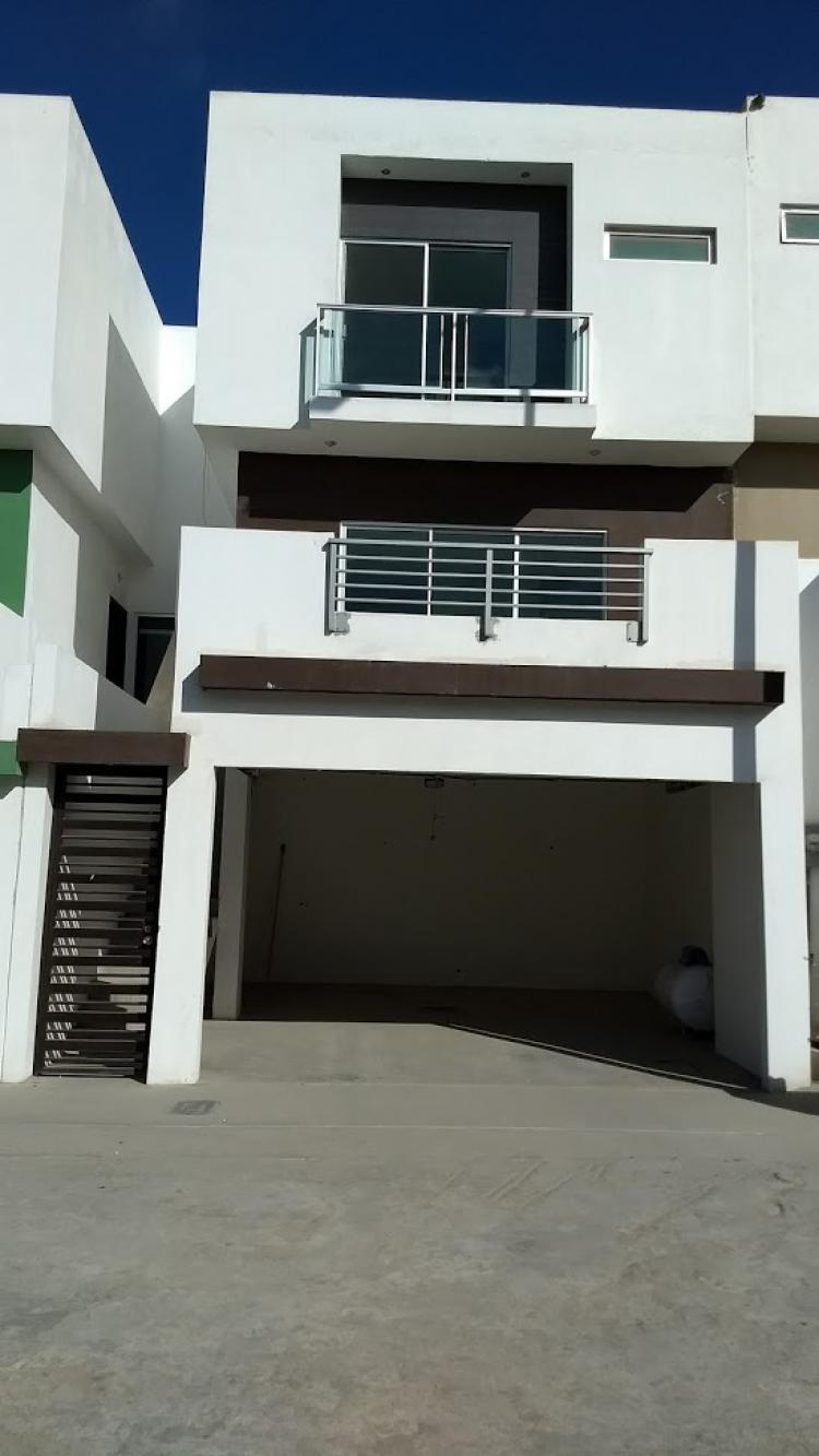 Casa en Renta en San Agustin, Tijuana, Baja California - U$D 950 -  CAR217512 - BienesOnLine