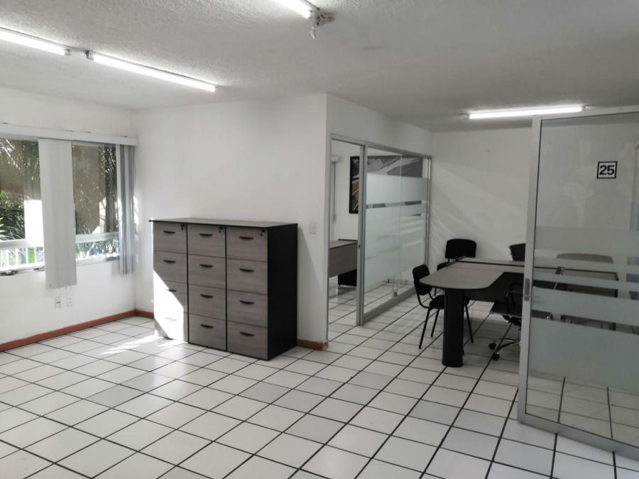 Foto Oficina en Renta en ARCOS VALLARTA, GUADALAJARA, Jalisco - $ 8.000 - OFR278039 - BienesOnLine