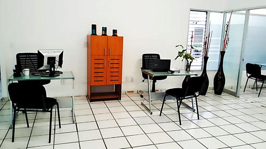 Foto Oficina en Renta en ARCOS VALLARTA, GUADALAJARA, Jalisco - $ 15.000 - OFR285434 - BienesOnLine