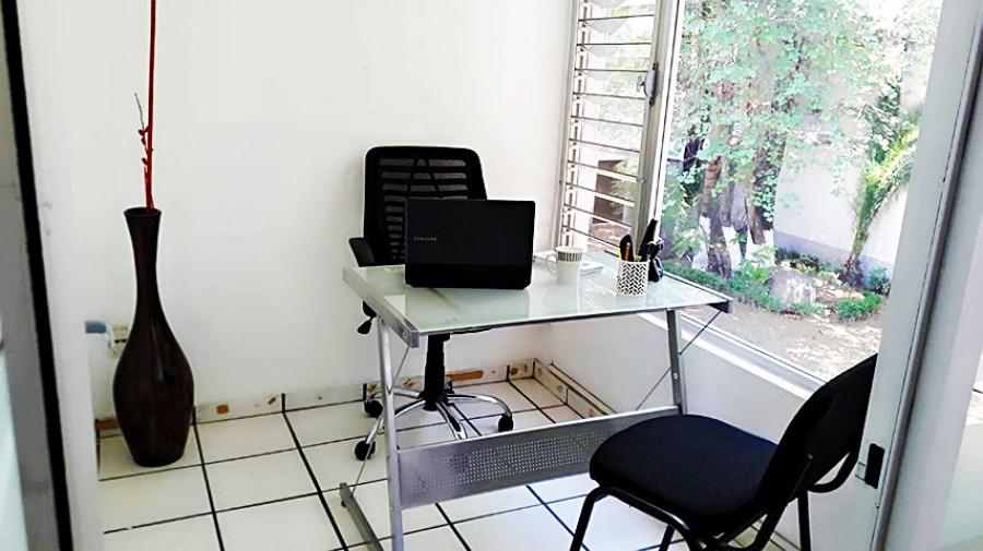 Foto Oficina en Renta en ARCOS VALLARTA, GUADALAJARA, Jalisco - $ 5.500 - OFR278329 - BienesOnLine