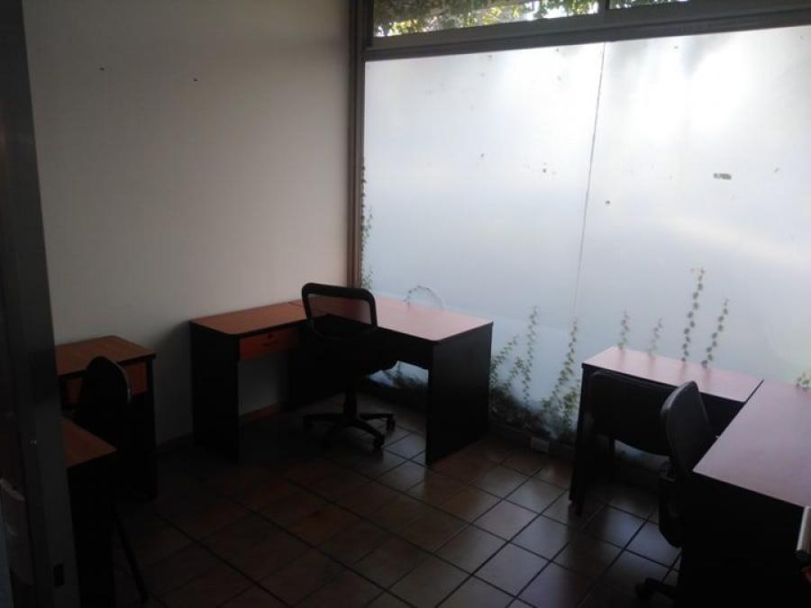 Foto Oficina en Renta en country, country club, Jalisco - $ 5.220 - OFR286482 - BienesOnLine