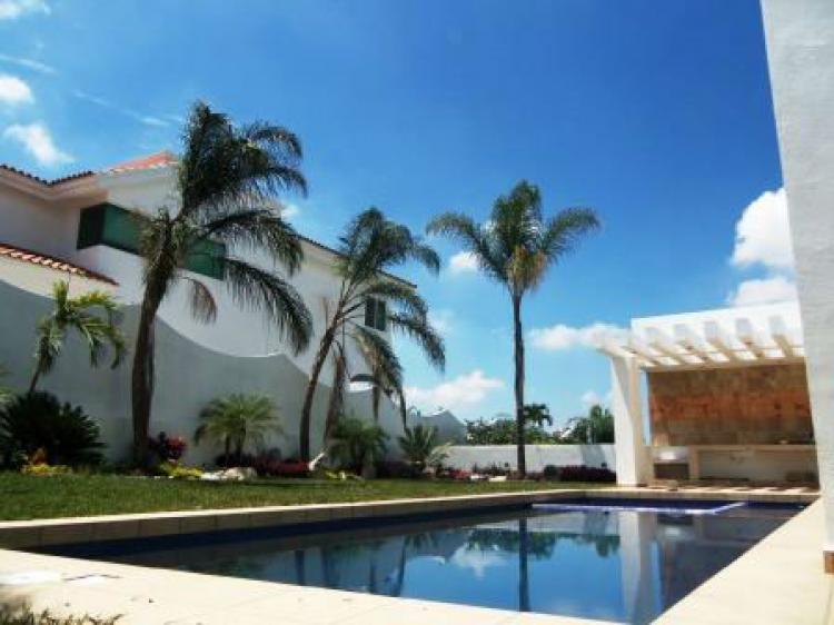 Foto Casa en Venta en LOMAS DE COCOYOC, Atlatlahucan, Morelos - $ 7.200.000 - CAV96333 - BienesOnLine