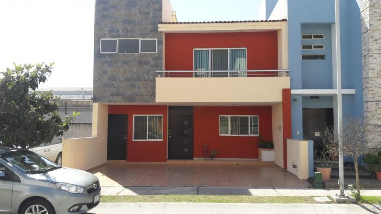 Casa en Venta en La Cima, Zapopan, Jalisco - $  - CAV201153 -  BienesOnLine