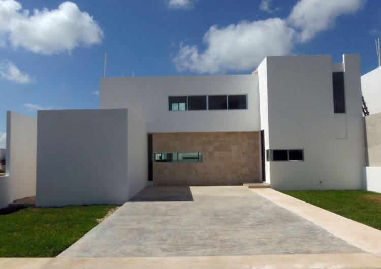 Foto Casa en Venta en Bellavista II, Mérida, Yucatan - $ 1.680.000 - CAV116915 - BienesOnLine