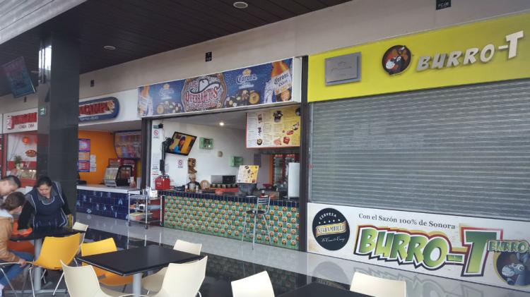 SE RENTA AMPLIO LOCAL EN FAST FOOD DE PLAZA CENTELLA, EN CUAUTITLAN MEXICO