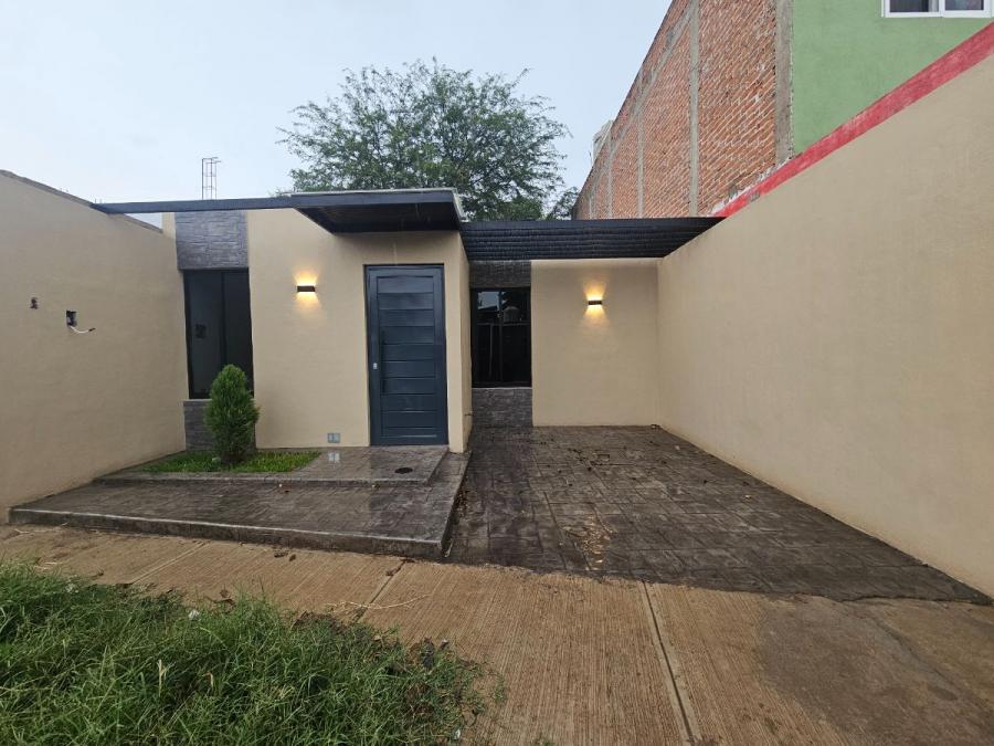 Foto Casa en Venta en Autlán de Navarro, Jalisco - $ 1.450.000 - CAV356740 - BienesOnLine