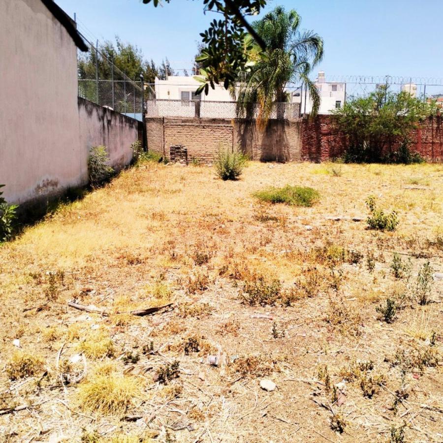 Terreno 300 m2 a unos pasos de av Guadalupe zona Chapalita