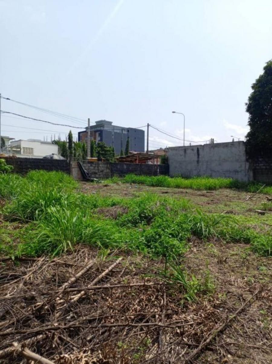 Foto Casa en Venta en Albereda Residencial, El Salto, Jalisco - $ 260.000 - CAV355500 - BienesOnLine