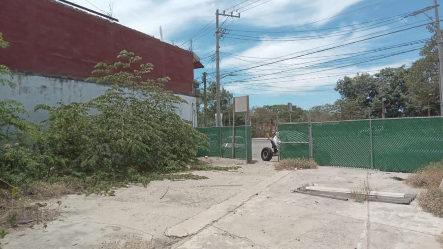 VENDO TERRENO COMERCIAL 370 M2.EN ESQUINA EN PUERTO VALLARTA