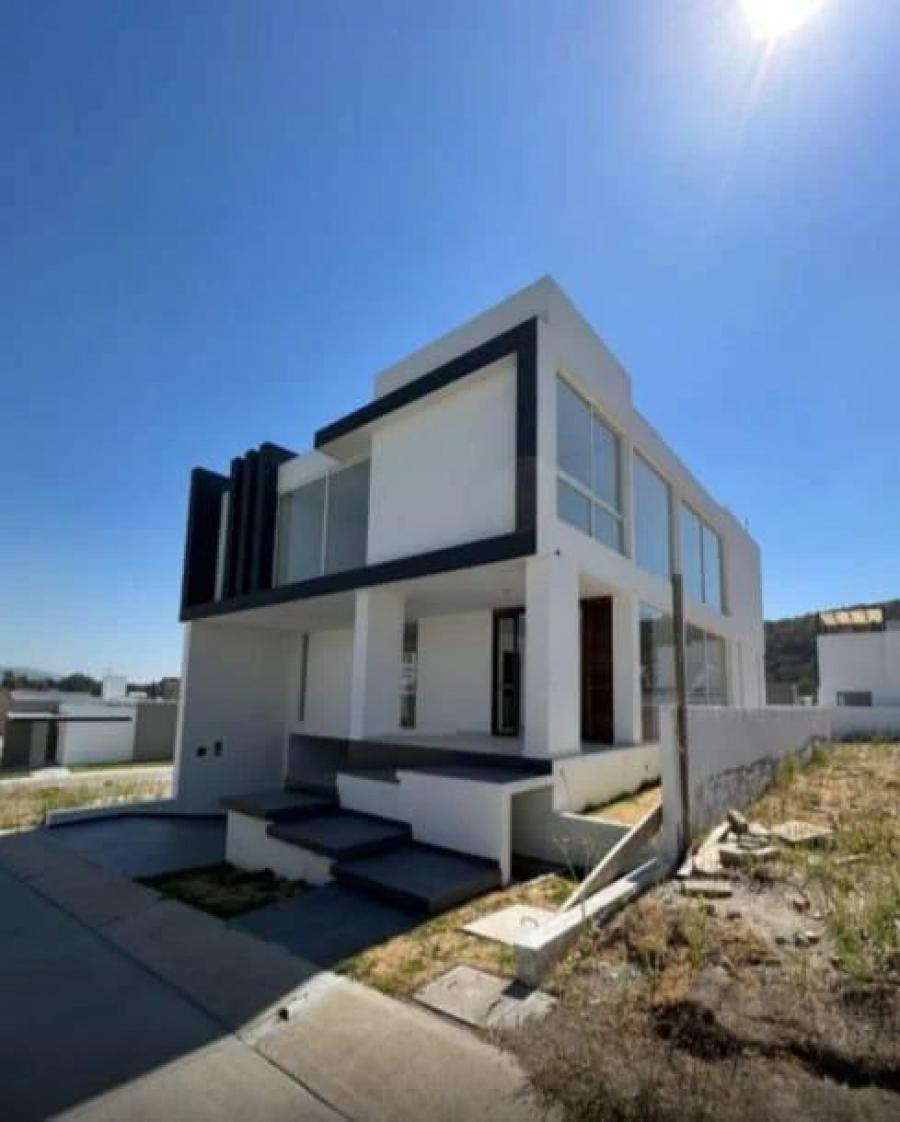 Foto Casa en Venta en los Robles, Zapopan, Jalisco - $ 8.300.000 - CAV355168 - BienesOnLine