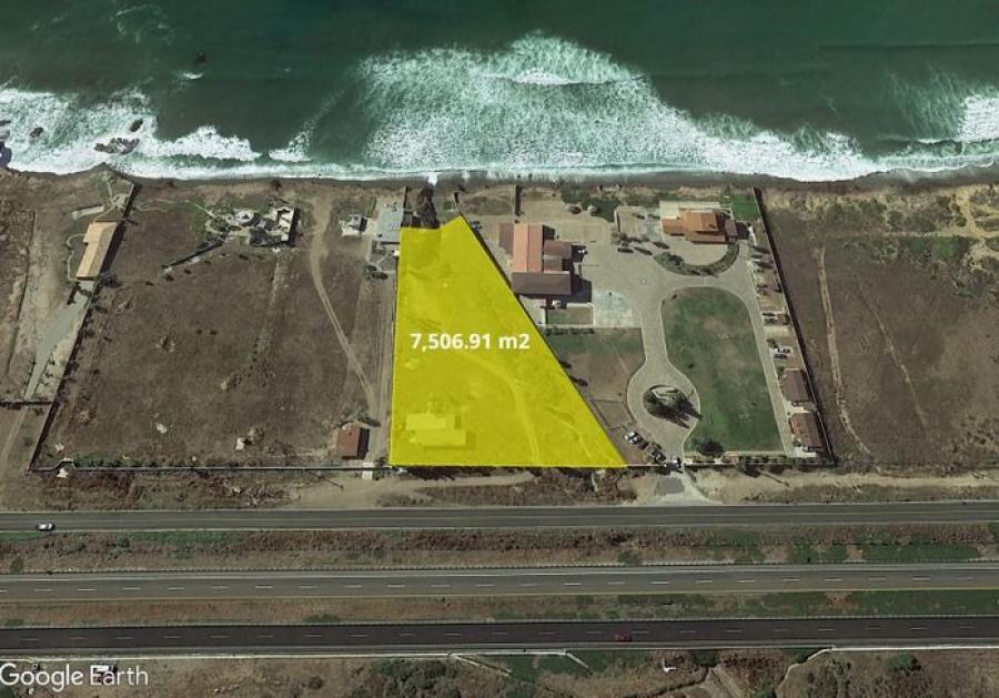 Venta de terreno frente a la playa en El Descanso, Rosarito, 7,506 m²