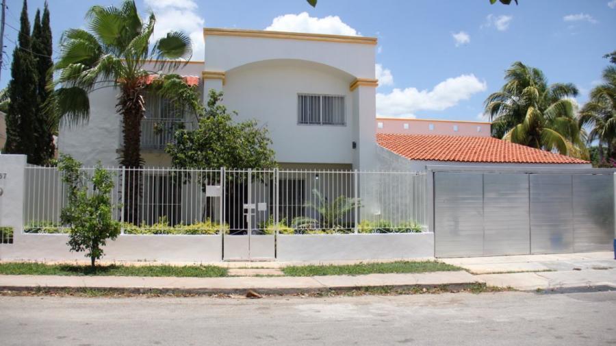 Foto Casa en Venta en Residencial Montecristo, Mérida, Yucatan - $ 4.800.000 - CAV252294 - BienesOnLine